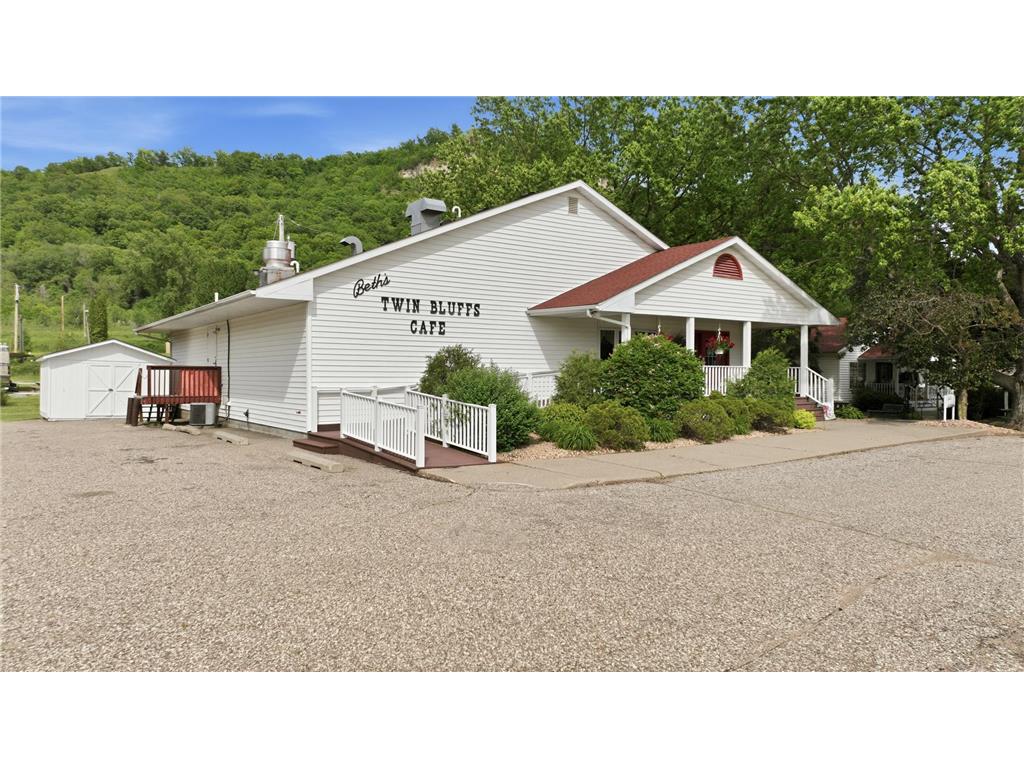 286 S WI-35 Nelson WI 54756 7082304 image2