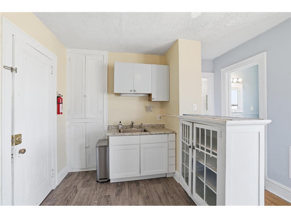 286 Van Buren Avenue #6 Saint Paul MN 55103 7031865 image4