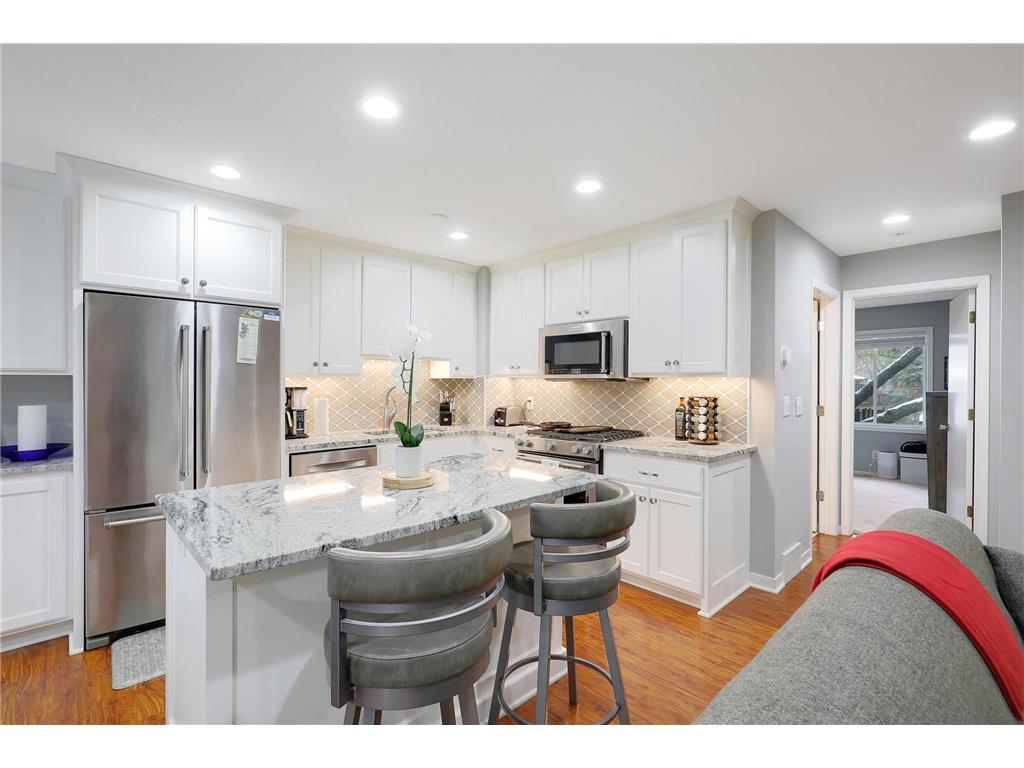 286 W Eagle Lake Drive, Maple Grove, MN, 55369 MLS 6458198 Edina