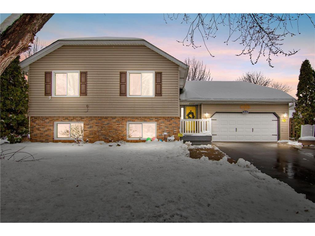 2860 Hilo Avenue N Oakdale MN 55128 6507093 image1