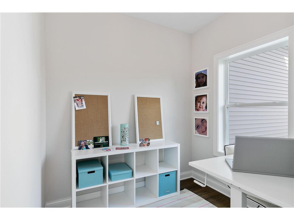 2860 Victoria Street N Roseville MN 55113 - Owasso 6522395 image13