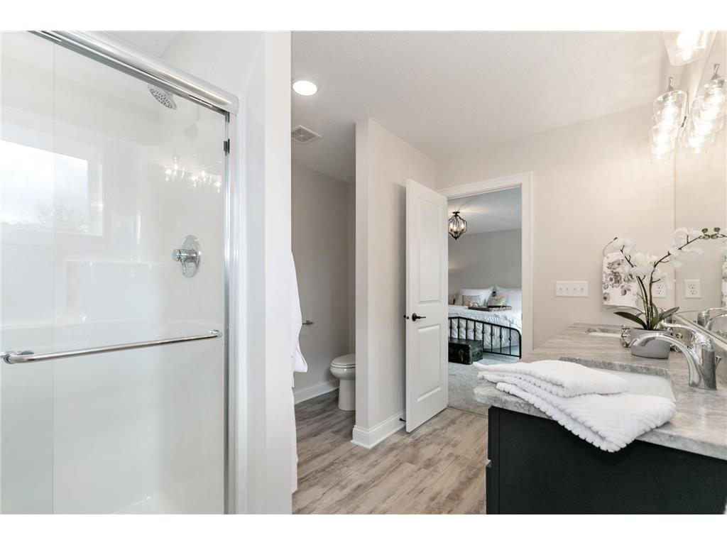 2860 Victoria Street N Roseville MN 55113 - Owasso 6522395 image19