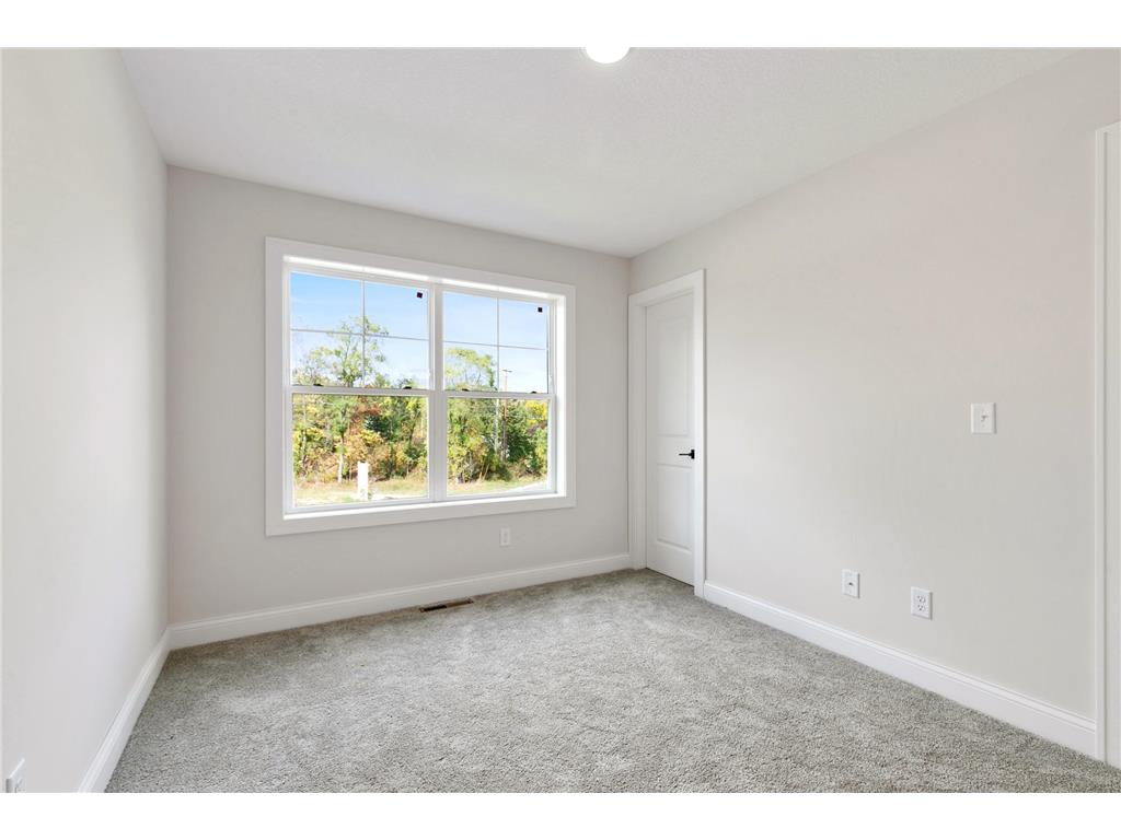 2860 Victoria Street N Roseville MN 55113 - Owasso 6522395 image22