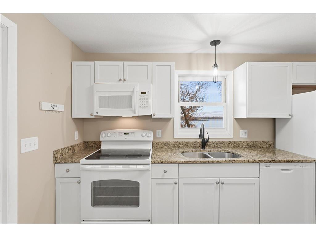 28605 Johnson Lane Chisago City MN 55013 - Green 6804062 image18