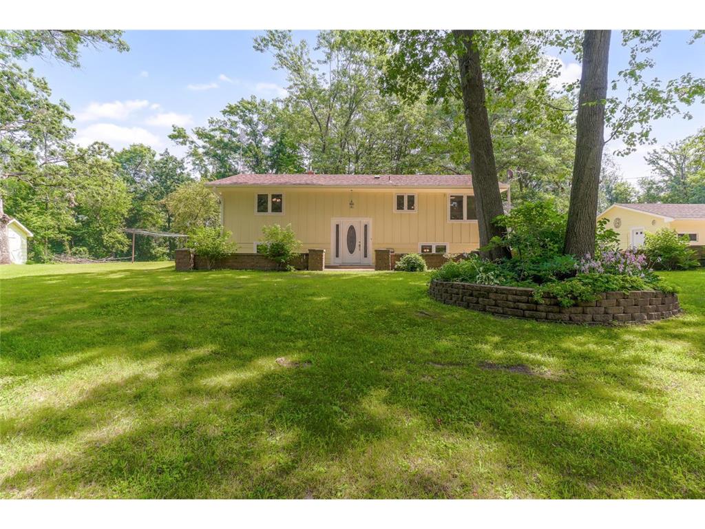 28621 Chisholm Street NE Isanti Twp MN 55040 7029387 image1