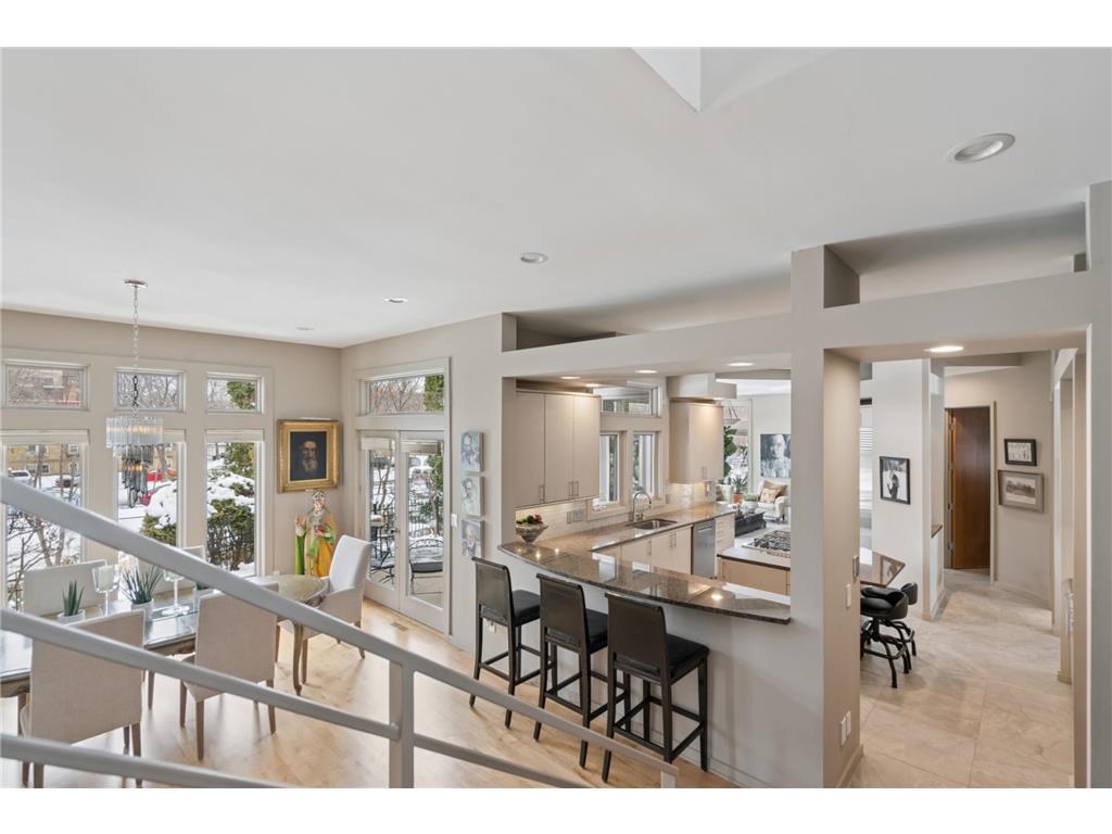 2864 Irving Avenue S Minneapolis MN 55408 7024662 image11