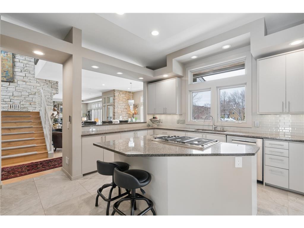 2864 Irving Avenue S Minneapolis MN 55408 7024662 image12