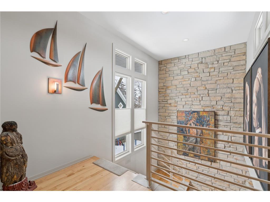 2864 Irving Avenue S Minneapolis MN 55408 7024662 image25