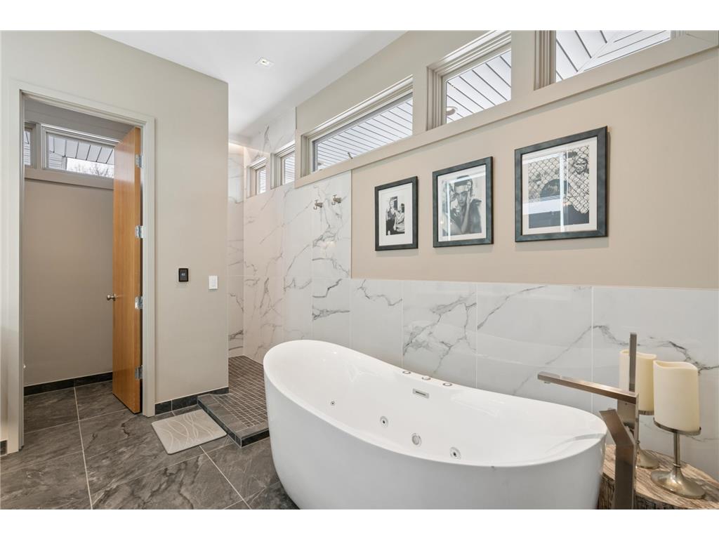 2864 Irving Avenue S Minneapolis MN 55408 7024662 image32