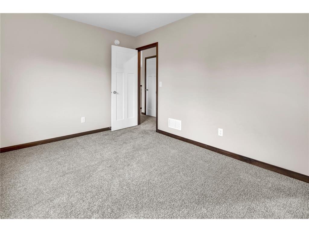 2865 11th Avenue NE Sauk Rapids MN 56379 7045339 image17
