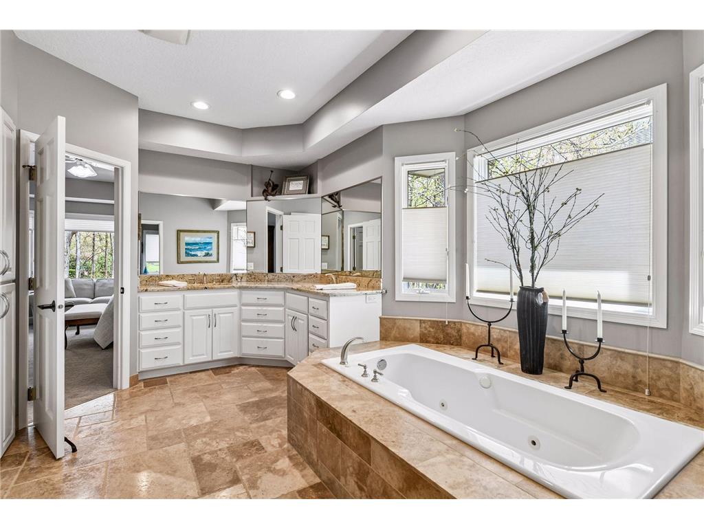 2865 Autumn Woods Drive Chaska MN 55318 7063574 image52
