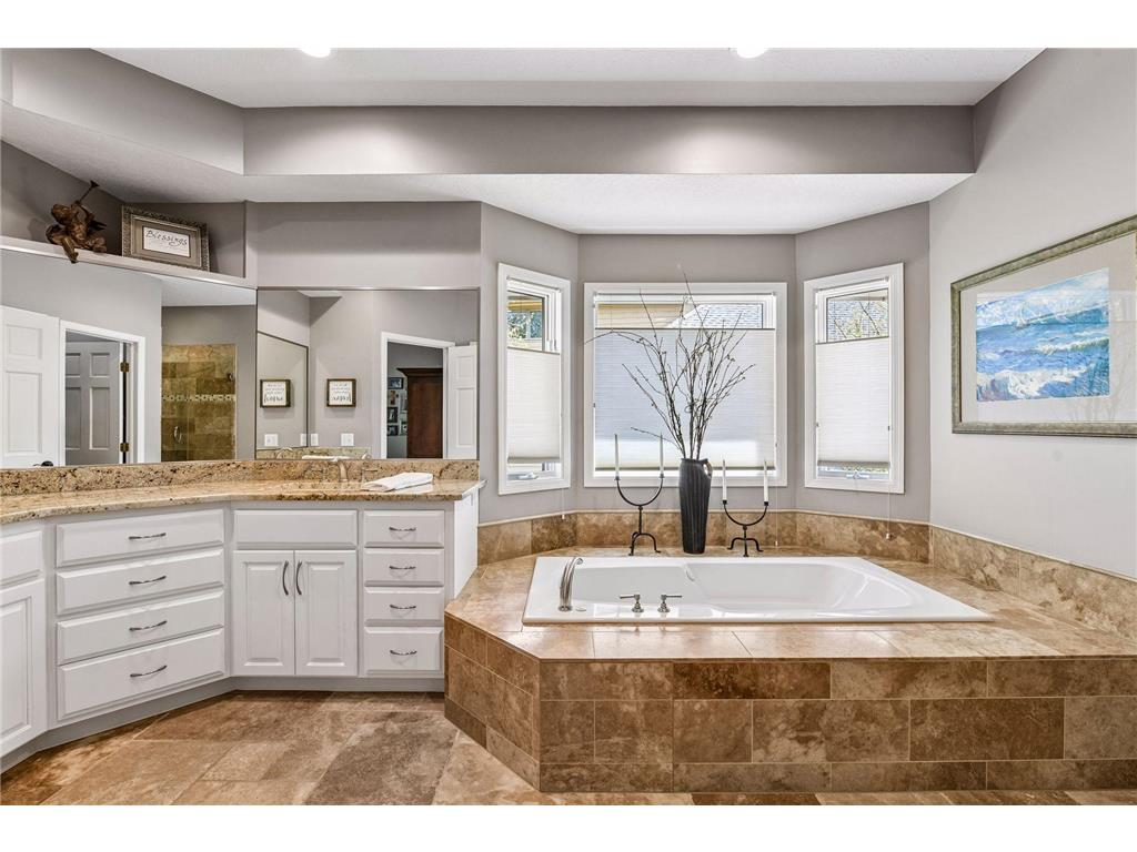 2865 Autumn Woods Drive Chaska MN 55318 7063574 image54