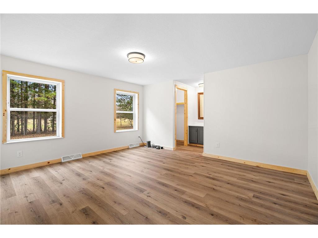 28662 N River Road Danbury WI 54830 7073929 image14