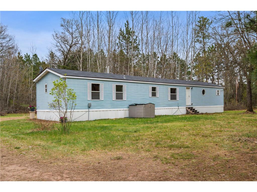 28662 N River Road Danbury WI 54830 7073929 image28