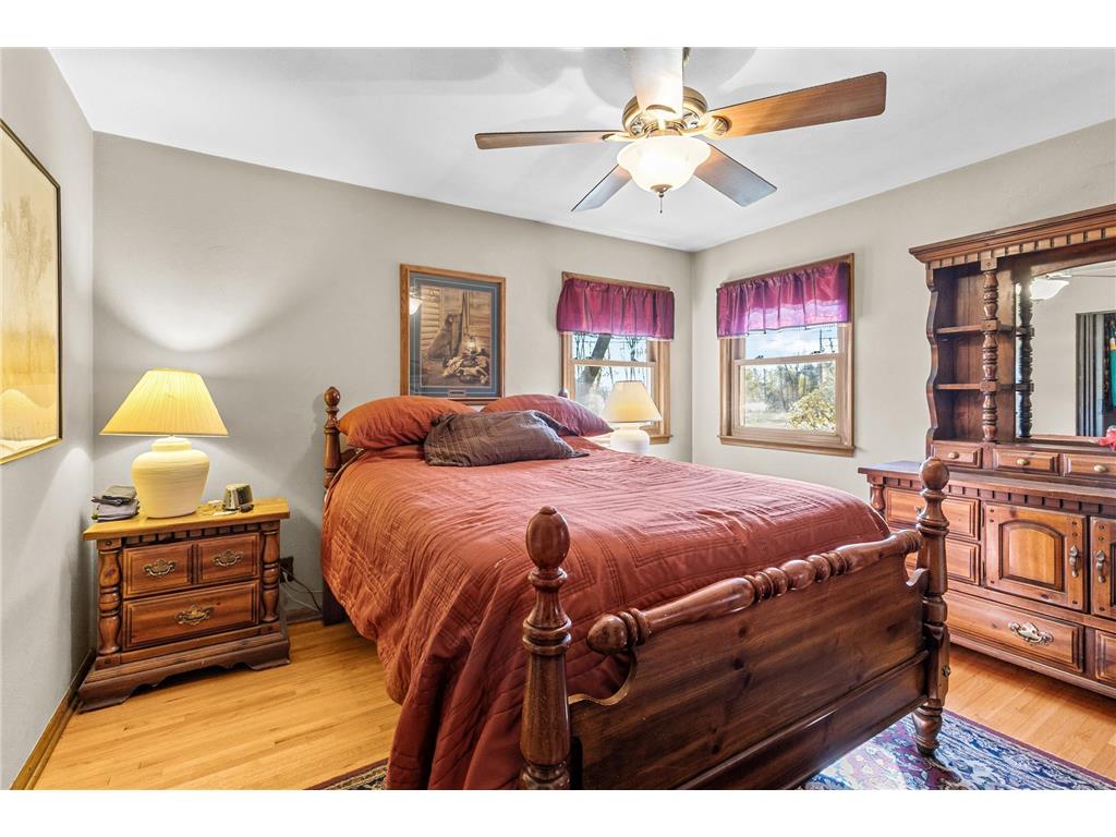 2869 Victoria Street N Roseville MN 55113 7006340 image14