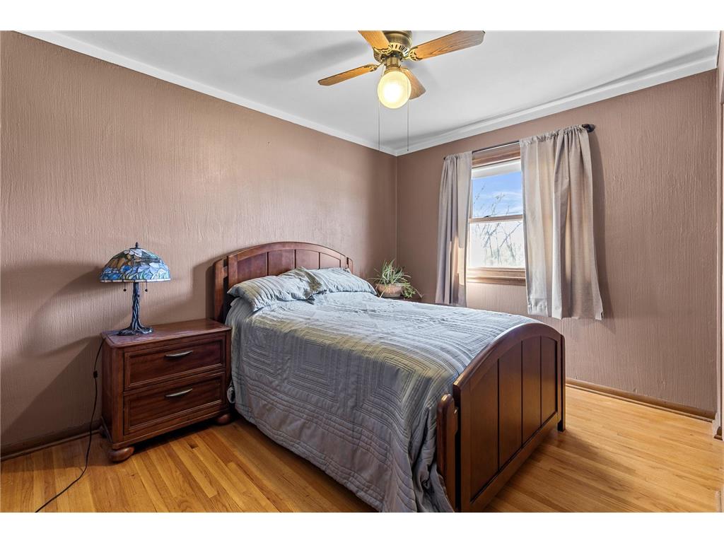 2869 Victoria Street N Roseville MN 55113 7006340 image16