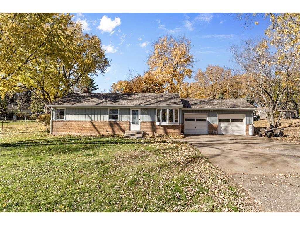 2869 Victoria Street N Roseville MN 55113 7006340 image2