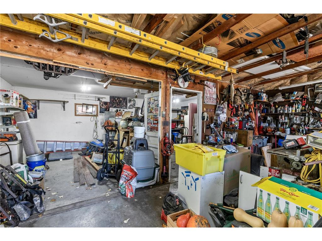 2869 Victoria Street N Roseville MN 55113 7006340 image22