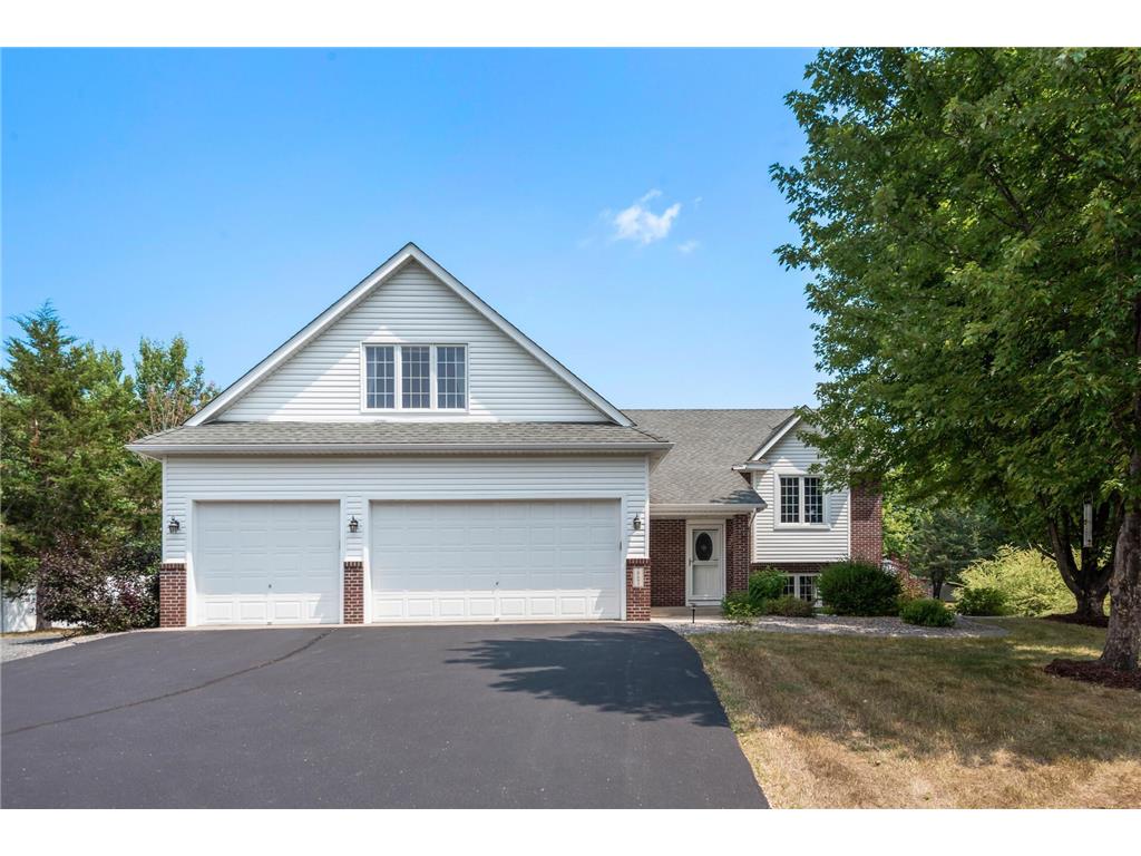 28695 Lakelawn Drive, Lindstrom, MN, 55045 MLS 6403902 Edina Realty