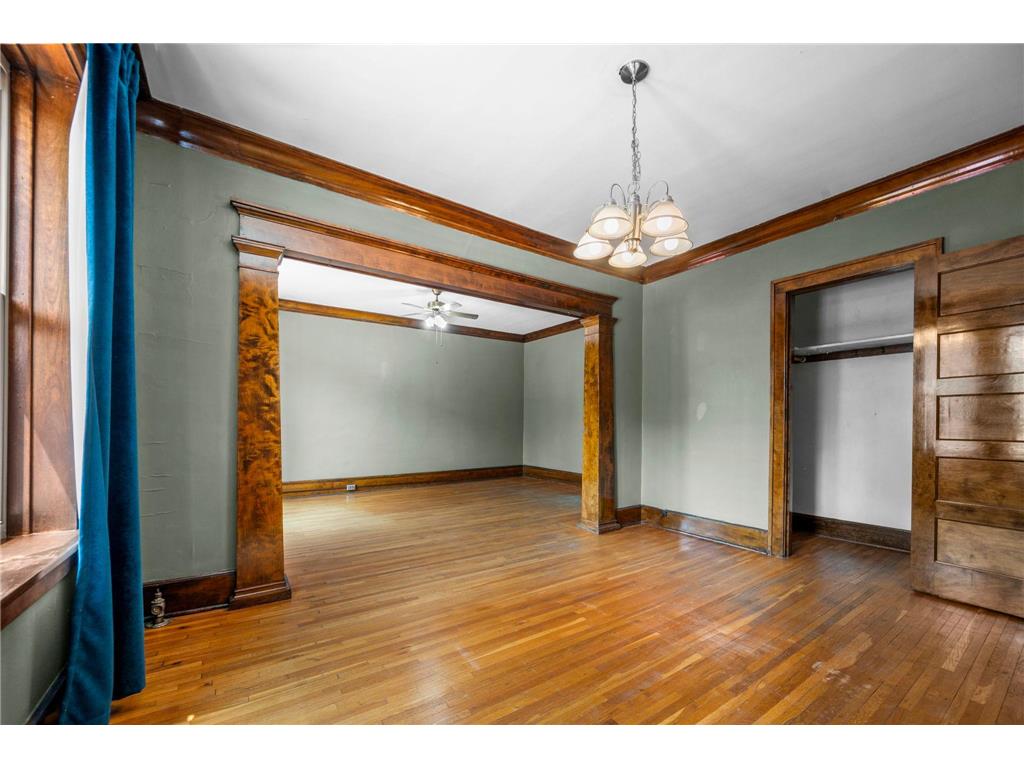 2870 & 2876 & 2882 Humboldt Avenue S Minneapolis MN 55408 7107359 image51