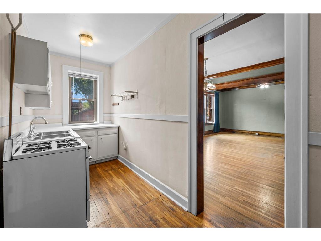 2870 & 2876 & 2882 Humboldt Avenue S Minneapolis MN 55408 7107359 image55