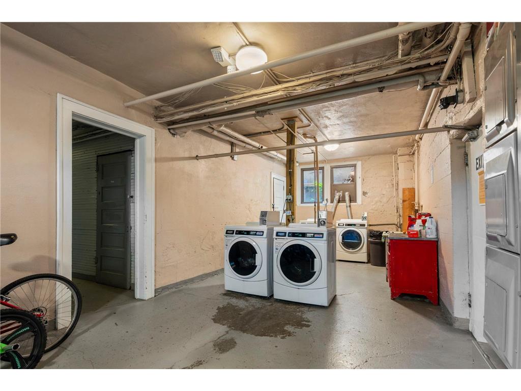 2870 & 2876 & 2882 Humboldt Avenue S Minneapolis MN 55408 7107359 image59