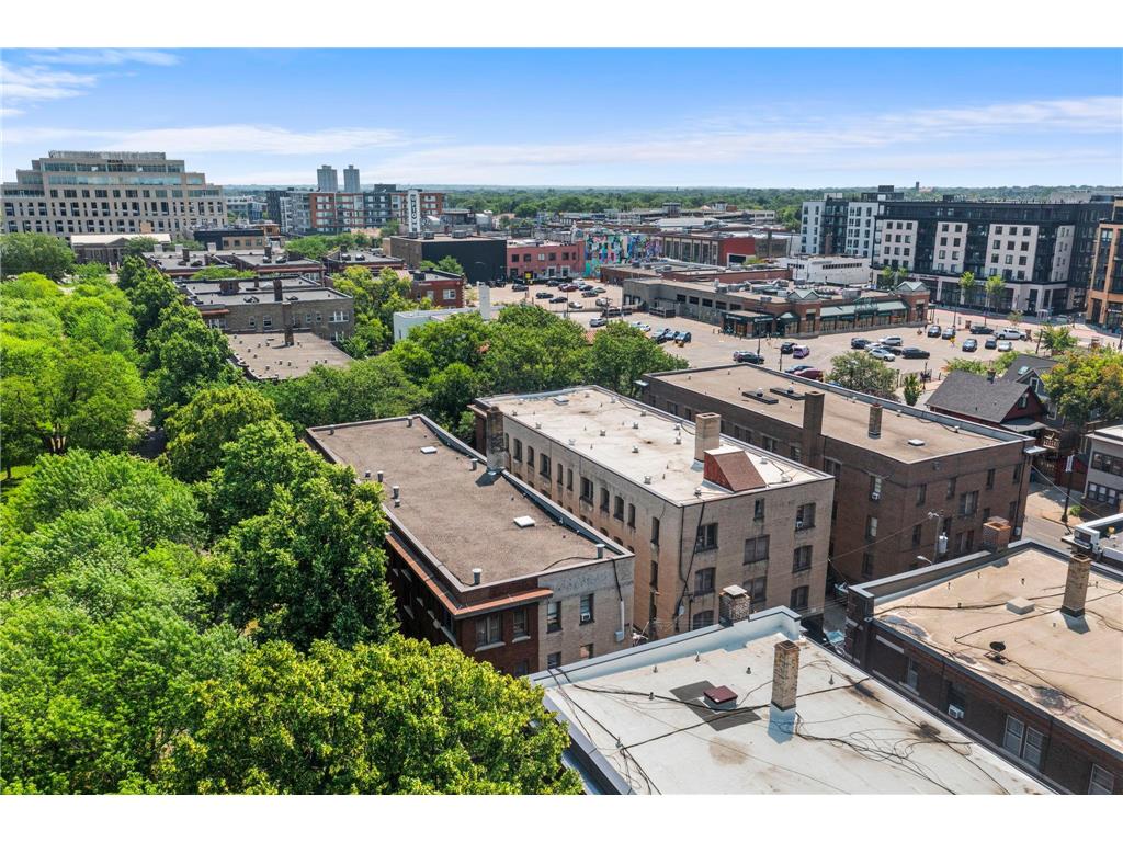 2870 & 2876 & 2882 Humboldt Avenue S Minneapolis MN 55408 7107359 image6