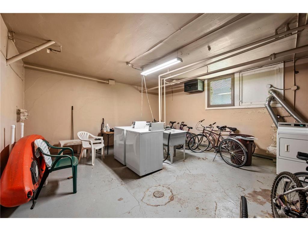2870 & 2876 & 2882 Humboldt Avenue S Minneapolis MN 55408 7107359 image60