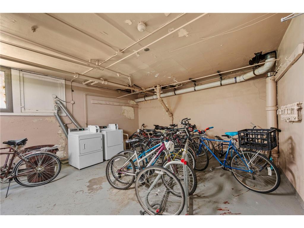 2870 & 2876 & 2882 Humboldt Avenue S Minneapolis MN 55408 7107359 image61