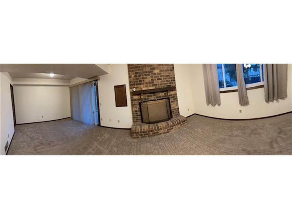 2870 Castleford Court Woodbury MN 55125 7023228 image16