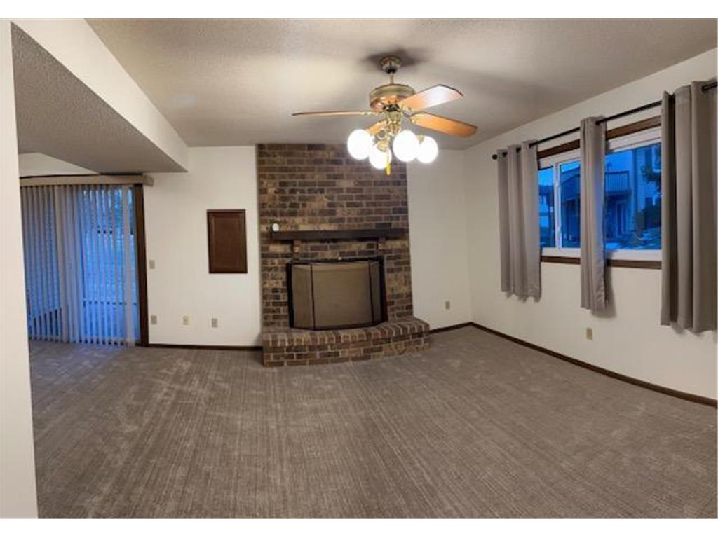 2870 Castleford Court Woodbury MN 55125 7023228 image17