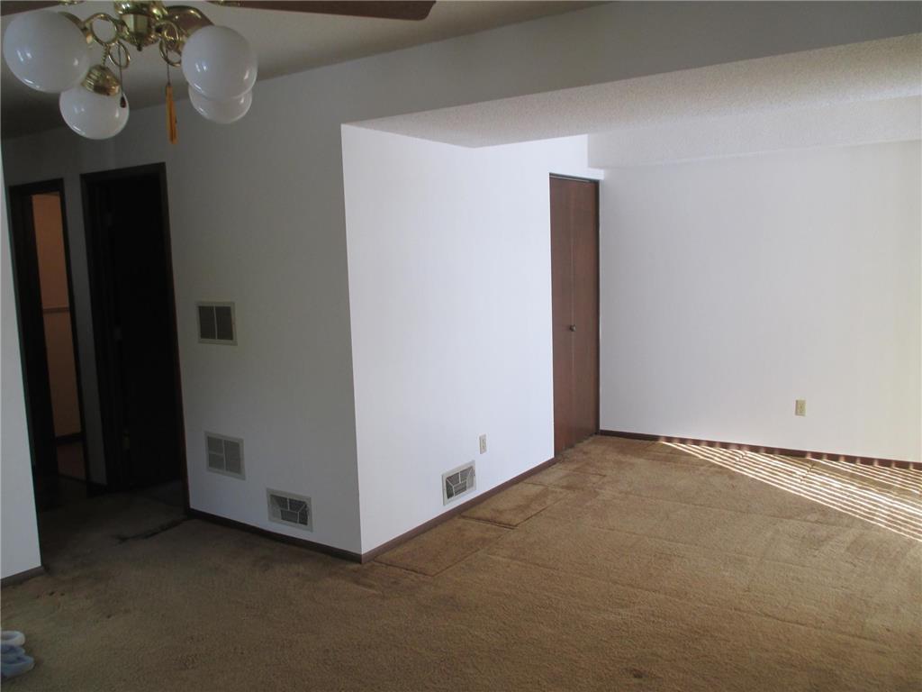 2870 Castleford Court Woodbury MN 55125 7023228 image23