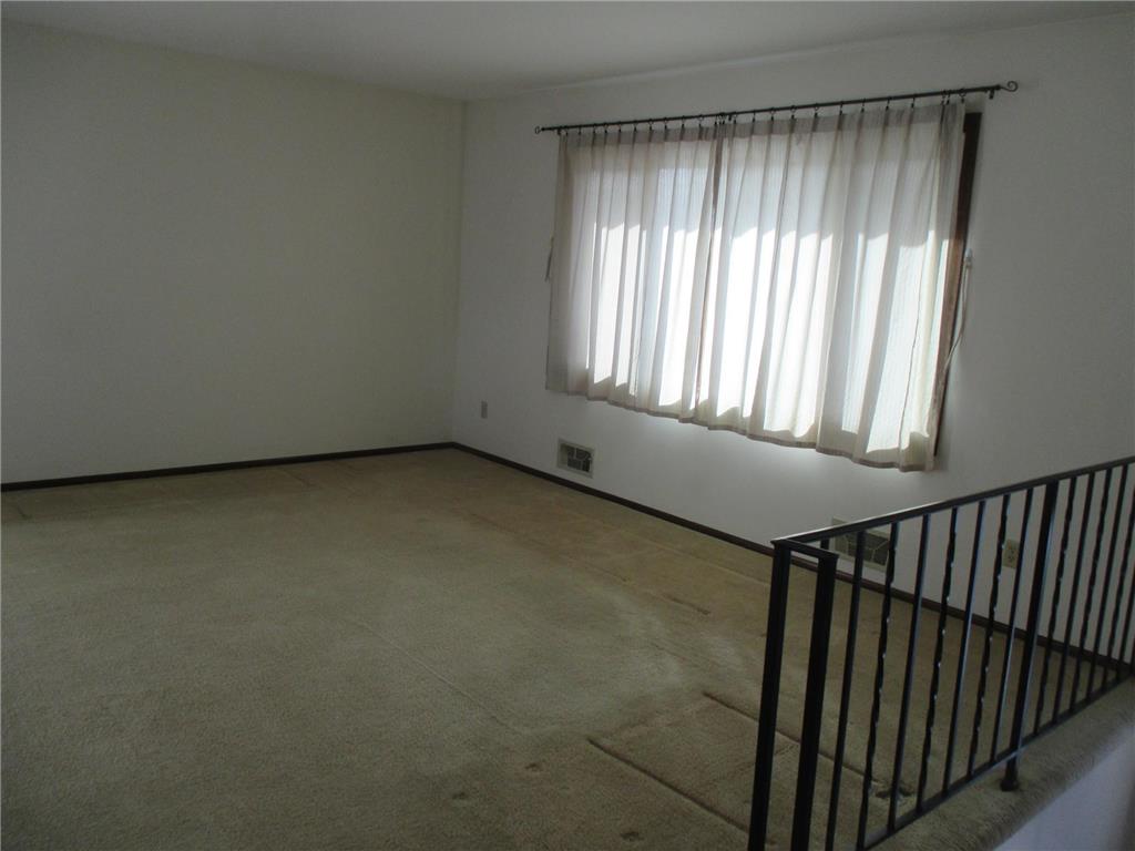 2870 Castleford Court Woodbury MN 55125 7023228 image4