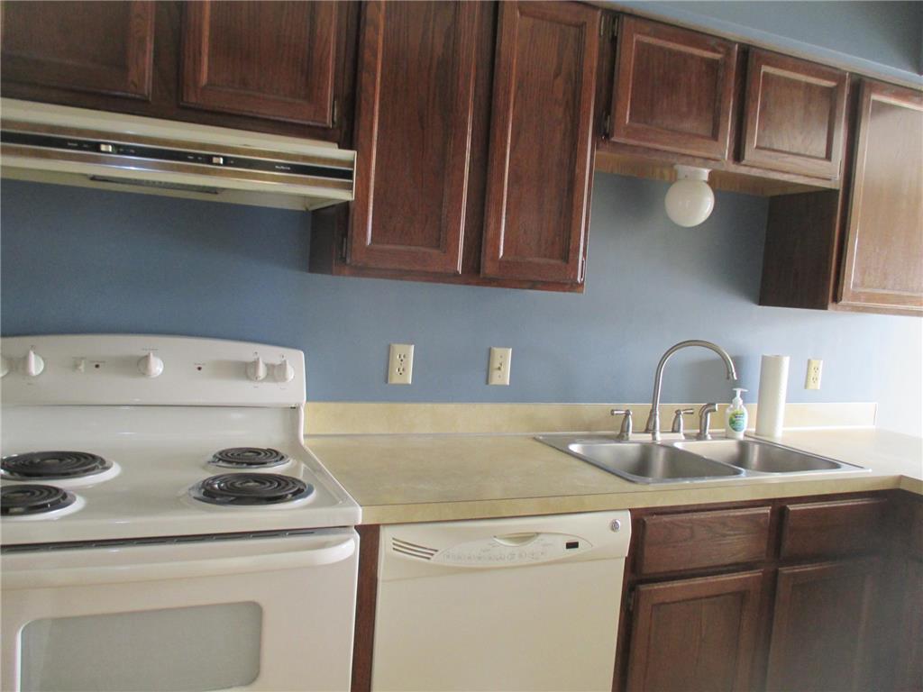 2870 Castleford Court Woodbury MN 55125 7023228 image6