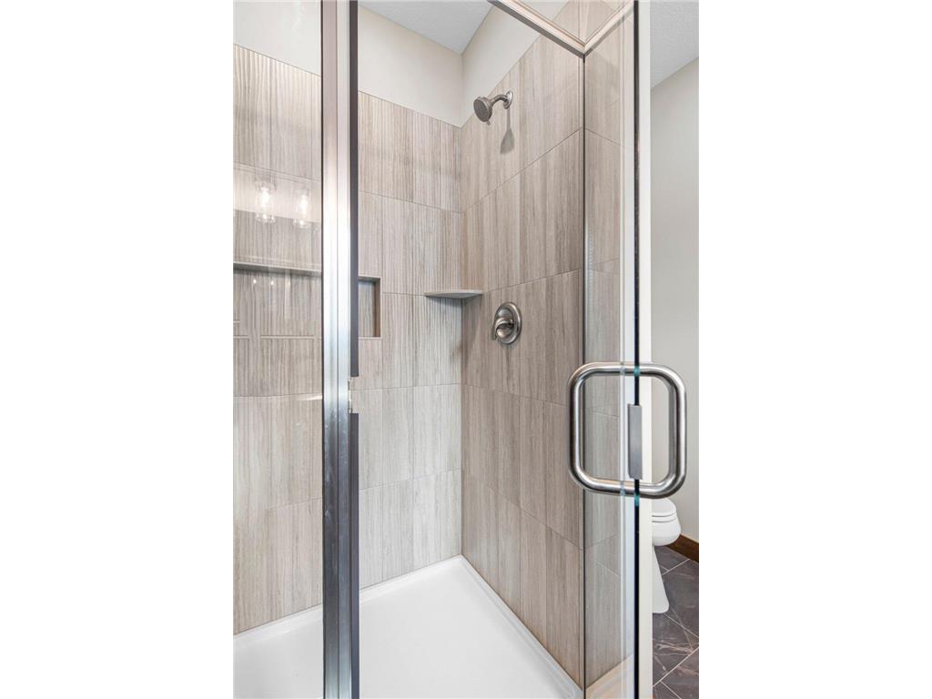 2870 Victoria Street N Roseville MN 55113 - Owasso 6784368 image13