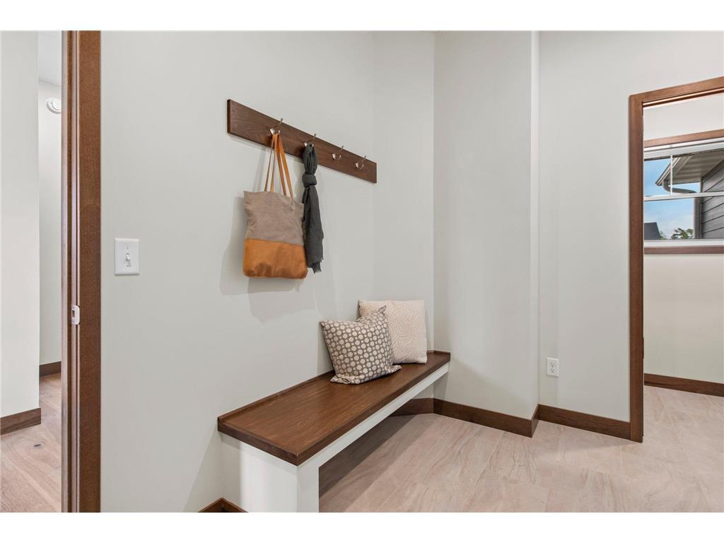 2870 Victoria Street N Roseville MN 55113 - Owasso 6784368 image15