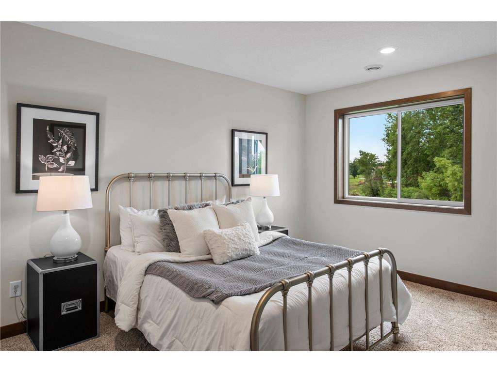 2870 Victoria Street N Roseville MN 55113 - Owasso 6784368 image17