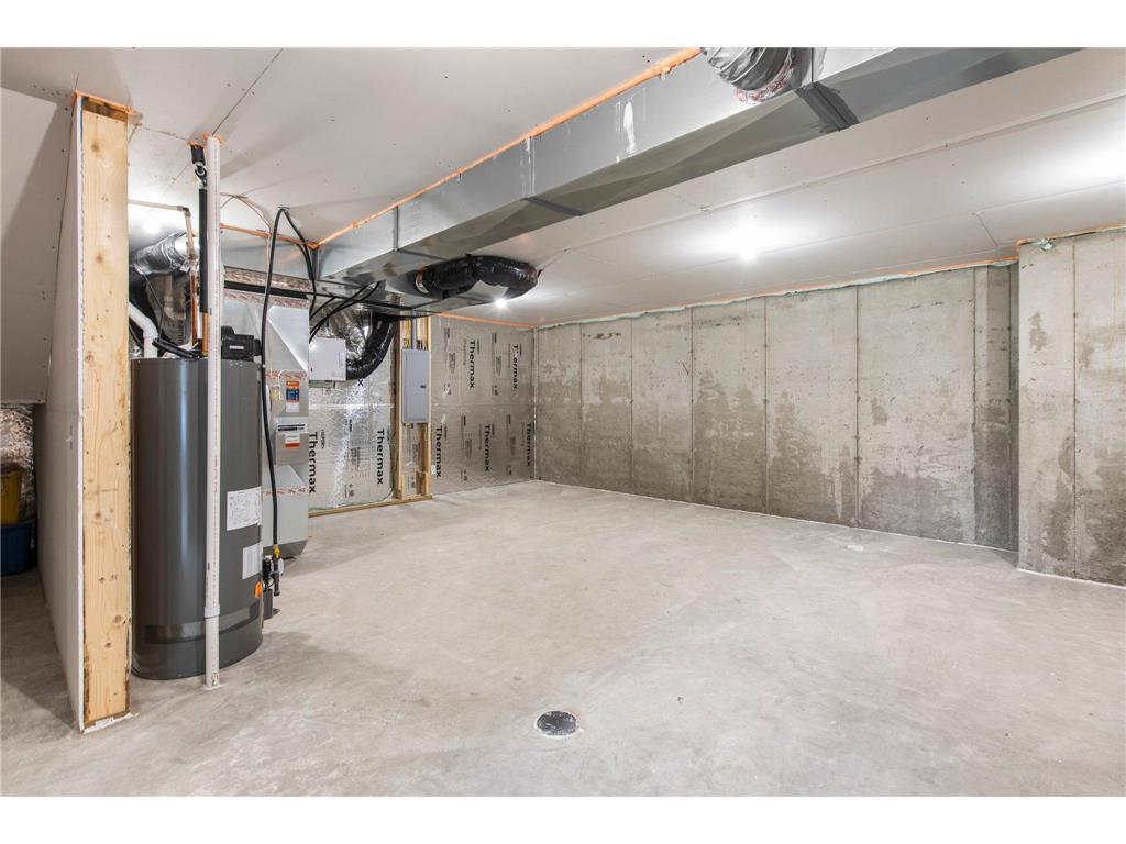 2870 Victoria Street N Roseville MN 55113 - Owasso 6784368 image24