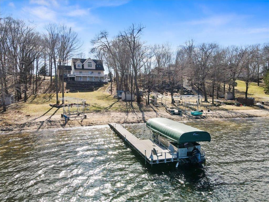 28750 Glader Boulevard Lindstrom MN 55045 - South Center Lake 7049138 image11