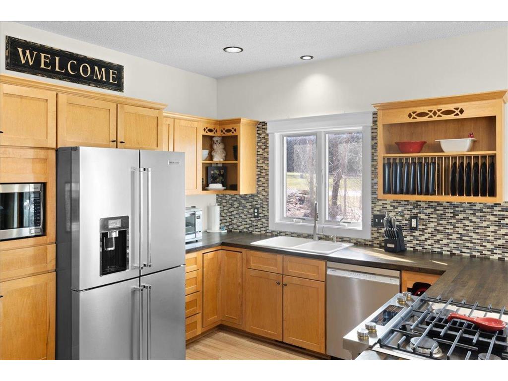 28750 Glader Boulevard Lindstrom MN 55045 - South Center Lake 7049138 image24