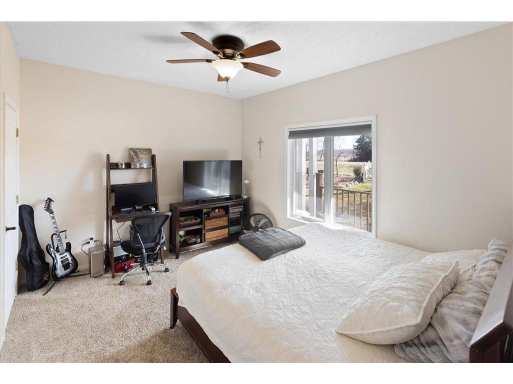 28750 Glader Boulevard Lindstrom MN 55045 - South Center Lake 7049138 image32