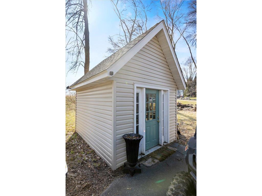 28750 Glader Boulevard Lindstrom MN 55045 - South Center Lake 7049138 image81