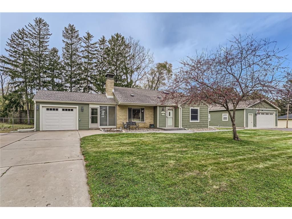 2876 Hamlet Avenue N Oakdale MN 55128 6630657 image1