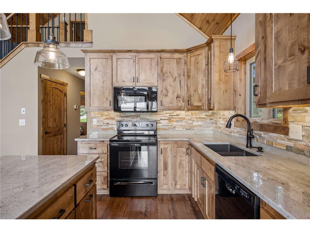28760 N Lake Drive Mora MN 55051 - Knife 7073290 image14
