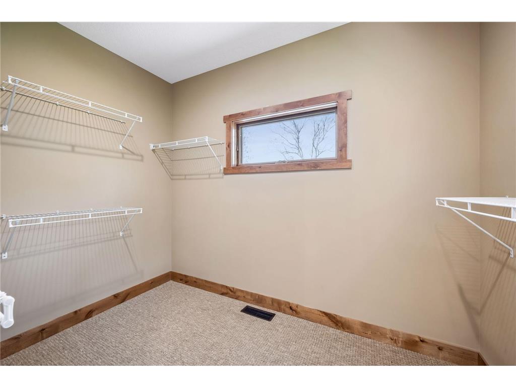 28760 N Lake Drive Mora MN 55051 - Knife 7073290 image21