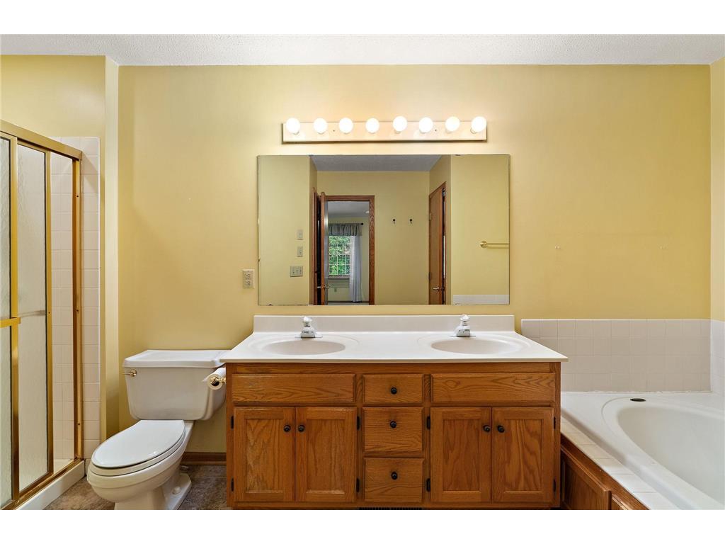 2879 Devonshire Place Woodbury MN 55125 7064896 image18