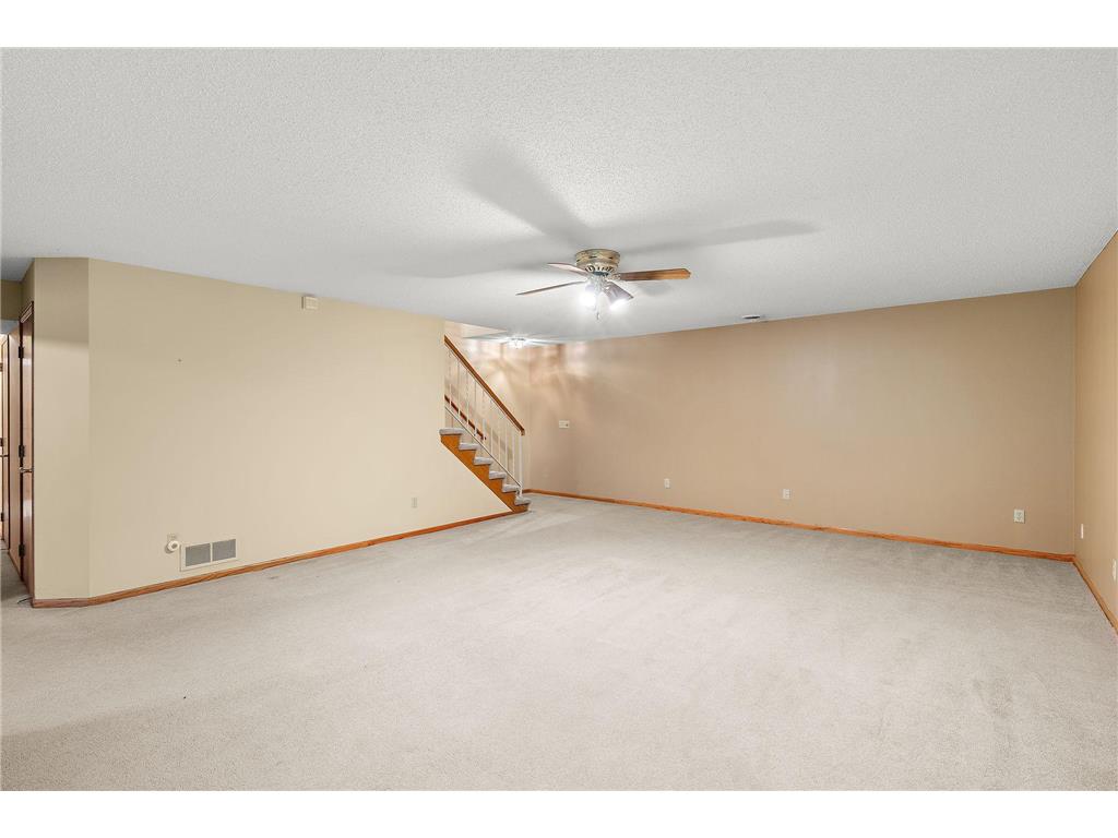 2879 Devonshire Place Woodbury MN 55125 7064896 image24