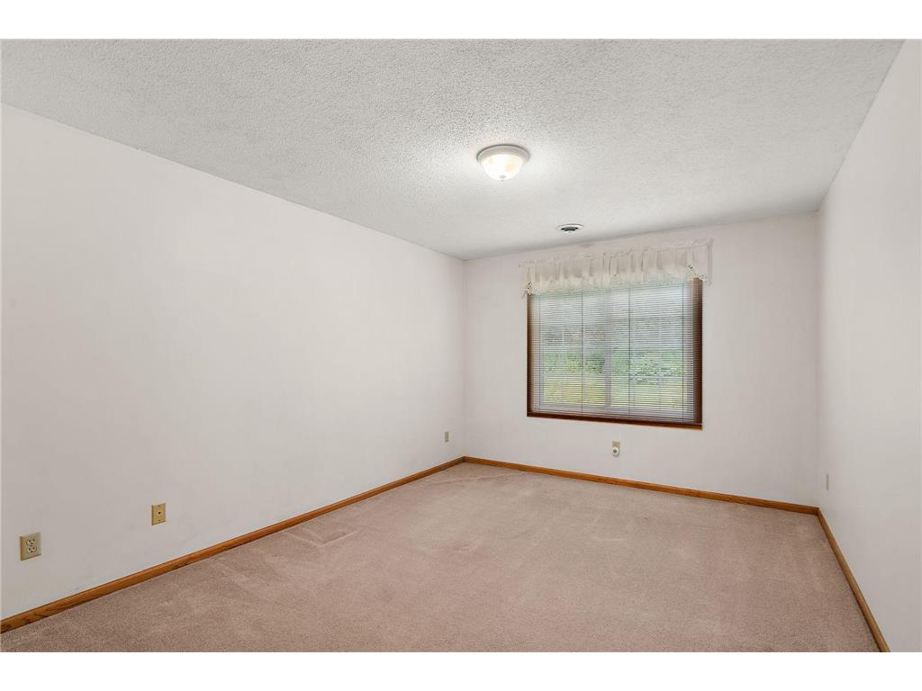 2879 Devonshire Place Woodbury MN 55125 7064896 image28