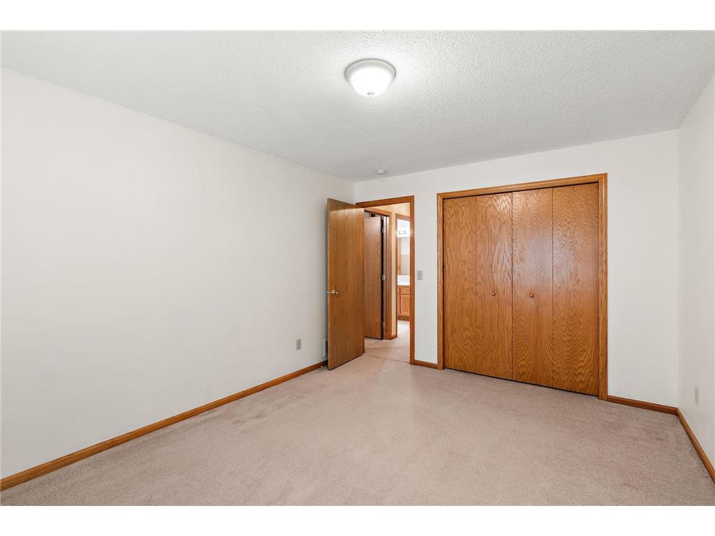 2879 Devonshire Place Woodbury MN 55125 7064896 image29