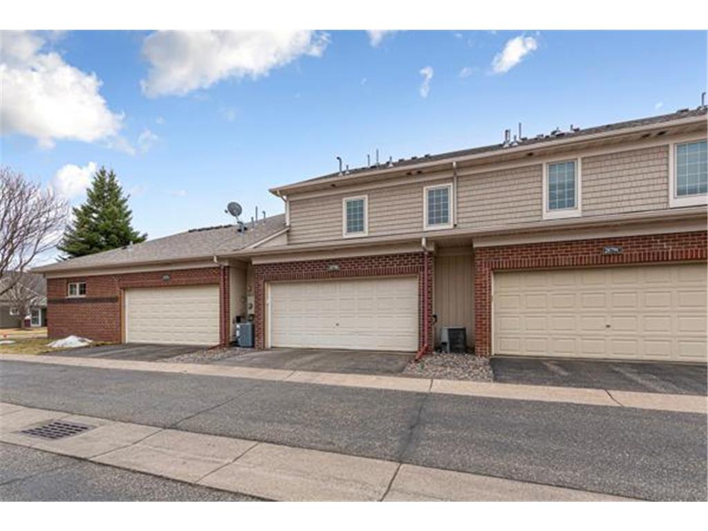 2879 Edison Street NE #B Blaine MN 55449 7049595 image35